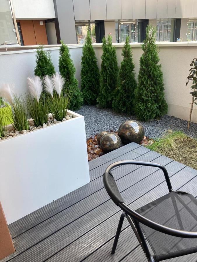 Wislane Tarasy 2.0, Free Parking, Private Garden Διαμέρισμα Krasków Εξωτερικό φωτογραφία